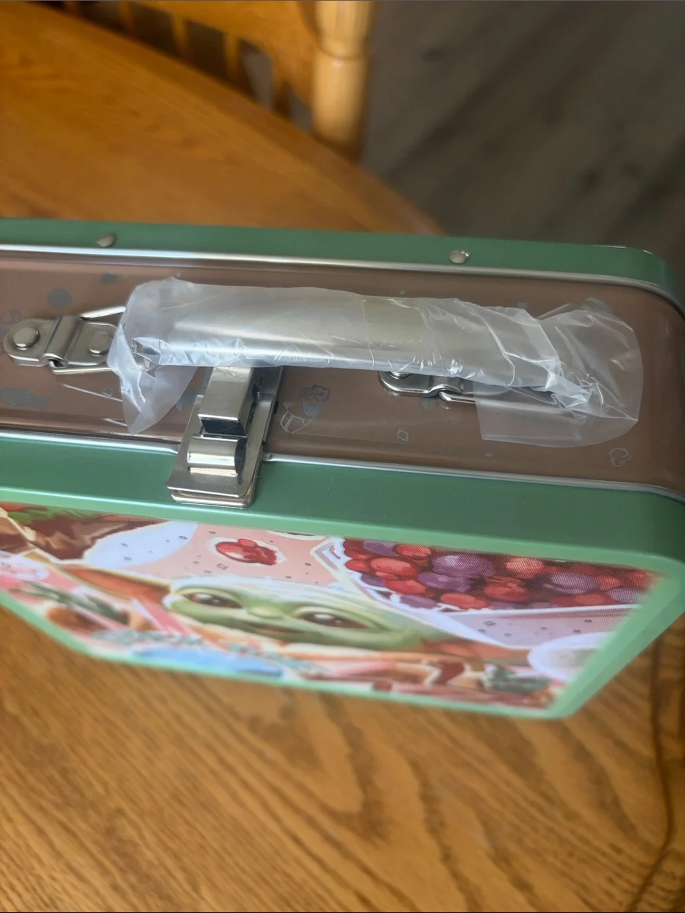 Bath and Body Works x Mandalorian and Grogu Snack Time Metal Lunchbox -